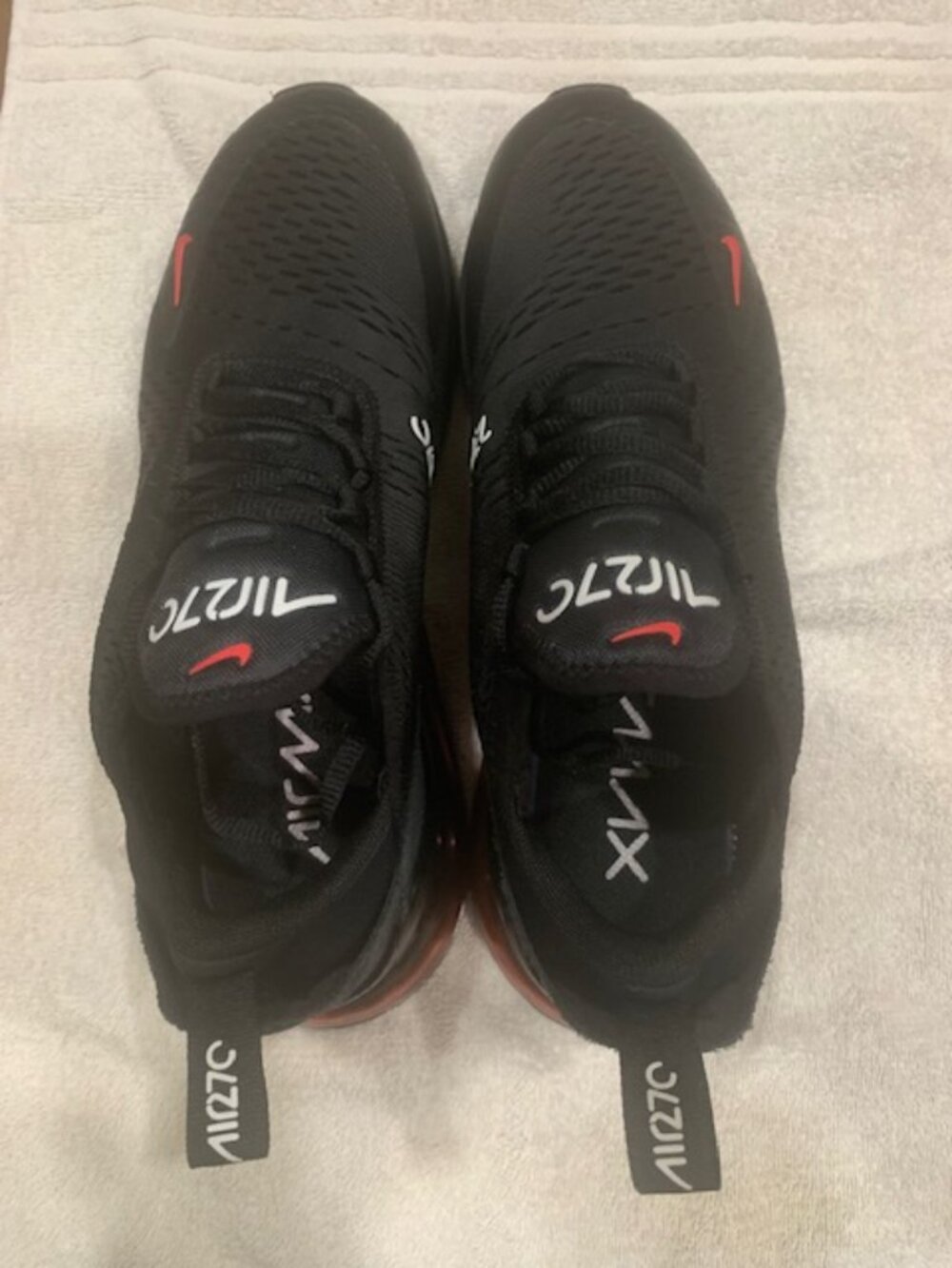 Nike AirMax 270 Men's Size US 10.5 - Picture 2 of 8